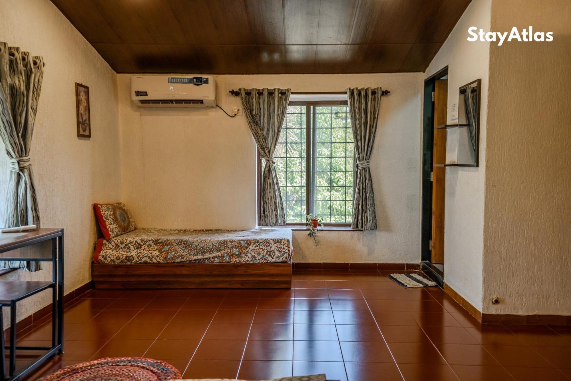 Nysa Villa & Homestay By Stayatlas Igatpuri Exterior photo