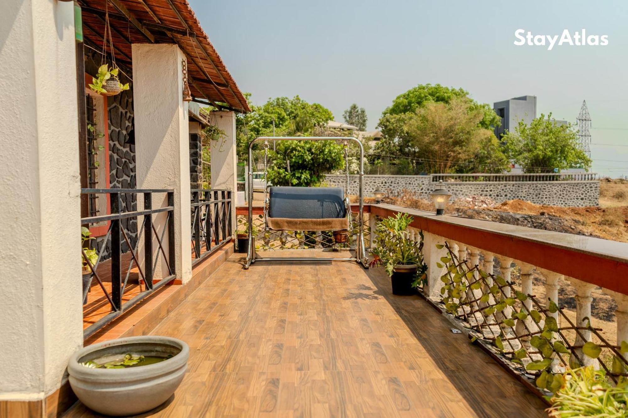 Nysa Villa & Homestay By Stayatlas Igatpuri Exterior photo